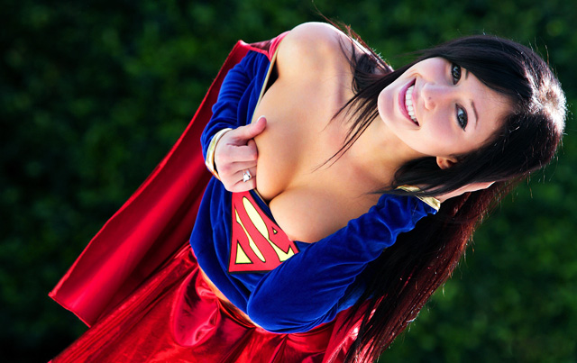 Catie Minx Supergirl Cosplay XXX Parody Fun