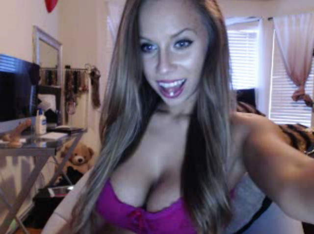 My Free Cams big boobed hottie with pierced tongue dancing.