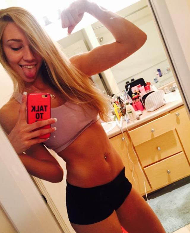 Kendra Sunderland selfie nude pics... fitness!