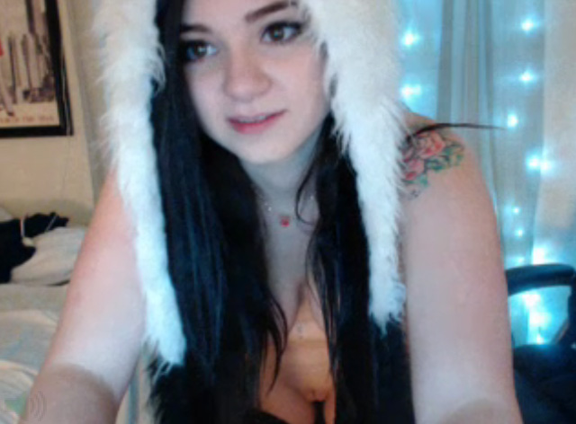 Alt princess naked live on cam and wants to masturbate with you!