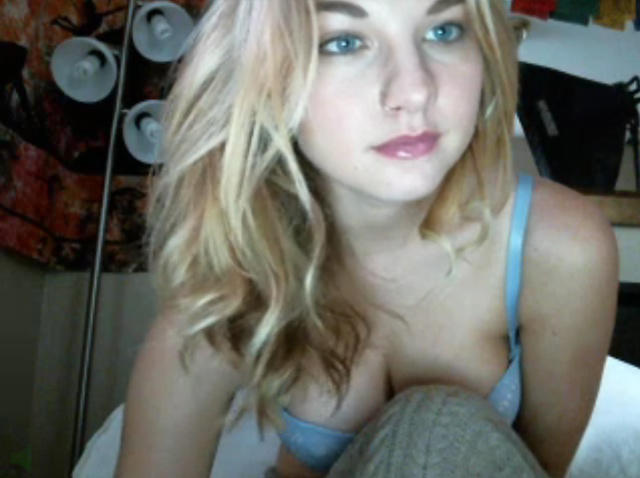 Sexy natural big boobed blonde girl next door Lily GFE webcam.