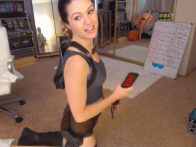 Tomb Raider porn Lara Croft cosplay Ginny Potter live on cam stripping MFC.