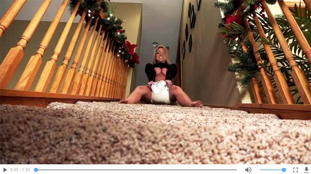 Nikki Sims Video Xmas Sliding Down The Stairs