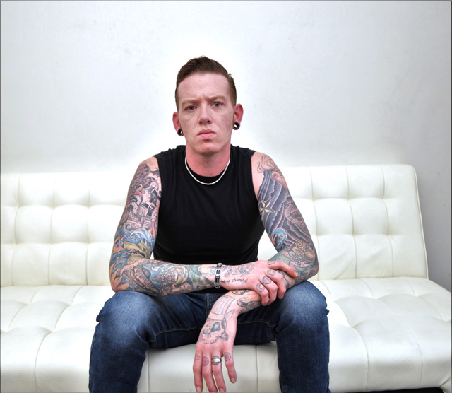 Male pornstar stud Johnny Goodluck xxx husband of Draven Star! Naughty interview for PornCorporation magazine on sex, life, food, being a chef, bartender, drummer, pornstar & filming porn!