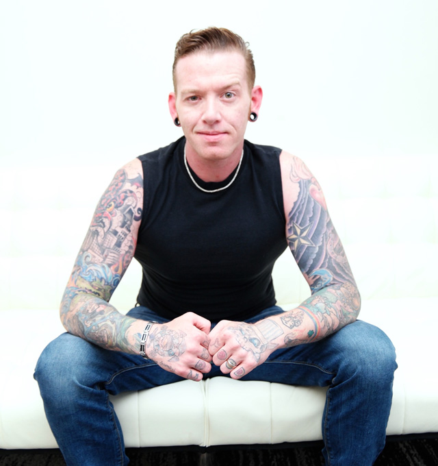Male pornstar stud Johnny Goodluck xxx husband of Draven Star! Naughty interview for PornCorporation magazine on sex, life, food, being a chef, drummer, pornstar & filming porn!