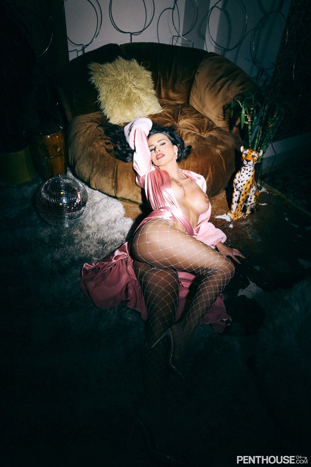 Suttin exotic new Penthouse Pet inked hottie big tits tattoo nude model pierced nipples alt pornstar October 2020 Pet.