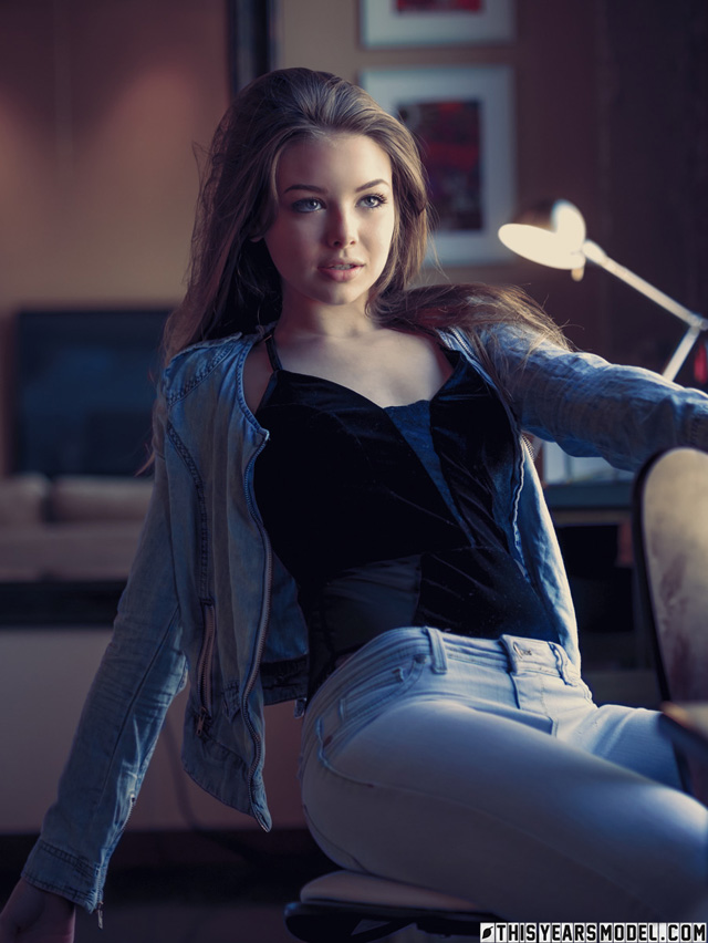New photo set with Lana Lea sexy TYM exclusive teen nude model solo.