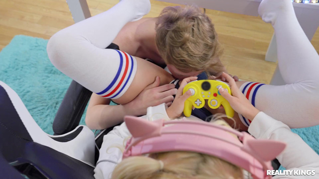 Aria Banks gamer girl blonde petite teen sex Jimmy Michaels in "Gaming With Another Guy" Reality Kings porn.