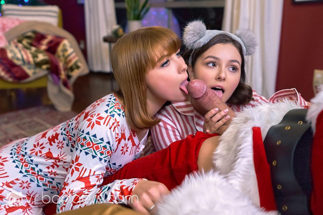 Scarlett Hampton, Ginger Grey & Leana Lovings in Christmas Three girls wake up to Santa for a wild orgy in virtual reality foursome 8K VR Bangers.