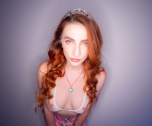 Aria Carson redhead creampie princess 4K POV sex Mr. Lucky POV.