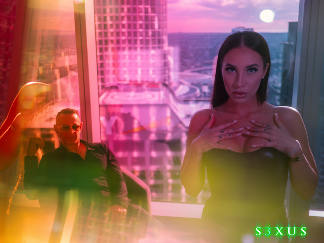 New porn site S3XUS from Brad Newman in Matrix style futuristic porn Melissa Stratton hot sex! Winner of the best new site award for 2024. As seen on Porn Corporation! 