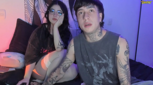 Murasaki_Doll_on Chaturbate hot Colombian couple live streaming sex show as seen on Porn Corporation.