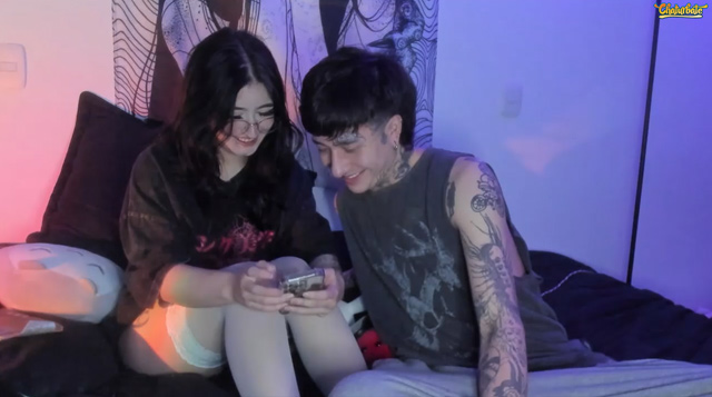 Murasaki_Doll_on Chaturbate hot Colombian couple live streaming sex show as seen on Porn Corporation.